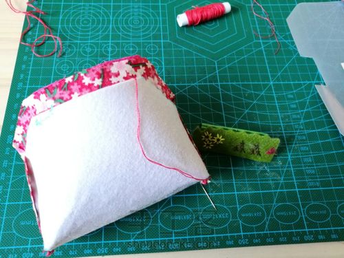 【收纳控】一片式方形口金之落英缤纷 第17步