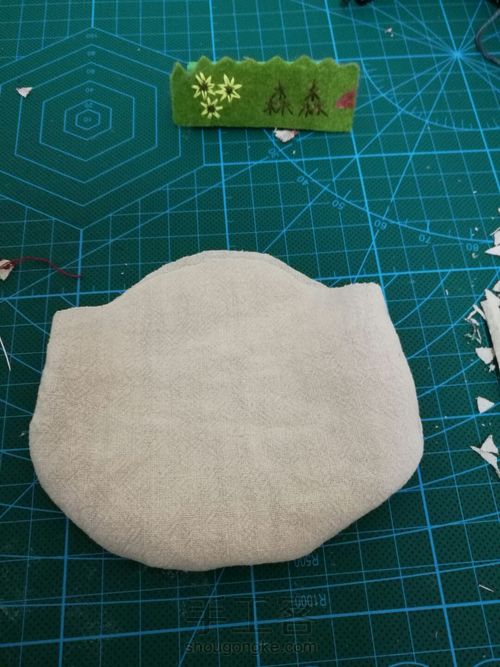 【收纳控】两片圆形口金之波纹圈圈 第11步