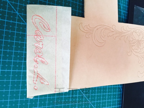 简易皮雕小钱包夹 第4步