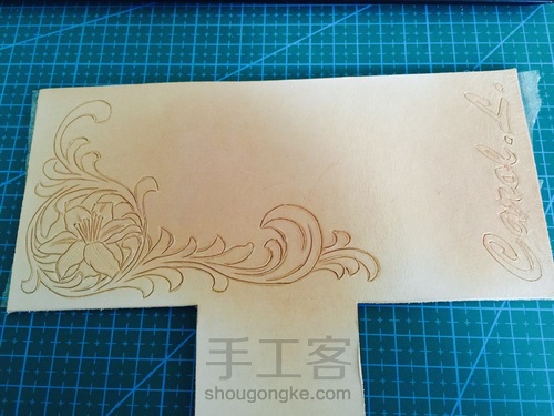 简易皮雕小钱包夹 第6步