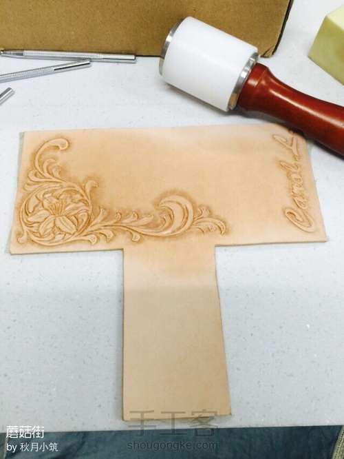简易皮雕小钱包夹 第12步