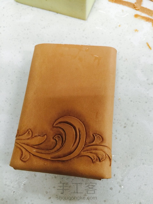 简易皮雕小钱包夹 第15步