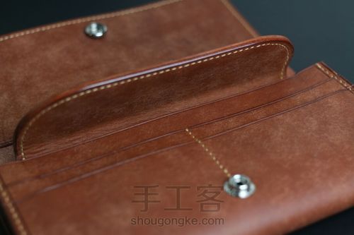 复古感浓郁的长夹 第37步