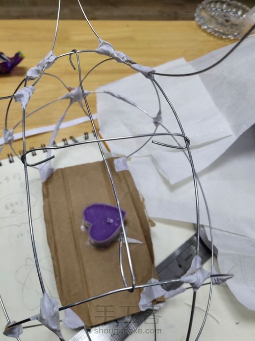 传统手工手提兔子灯笼 第8步