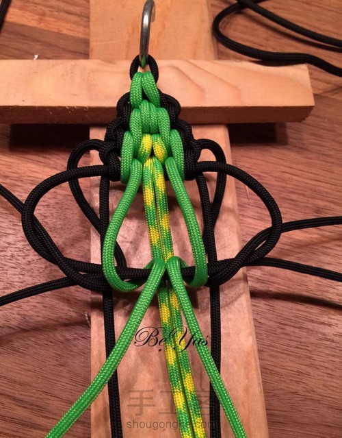 伞绳 鳄鱼 转载外网教程 第6步