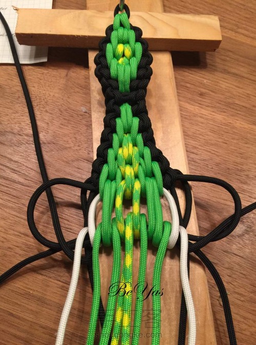 伞绳 鳄鱼 转载外网教程 第15步