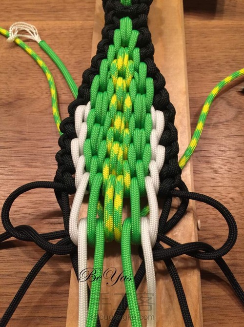 伞绳 鳄鱼 转载外网教程 第20步