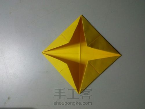 睡莲折纸 第4步