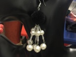一款个性珍珠流苏耳环