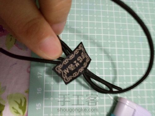 萌萌哒的小草莓发圈 第12步