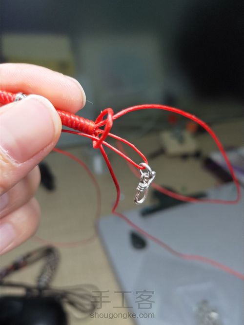 金刚结如何结尾 第4步