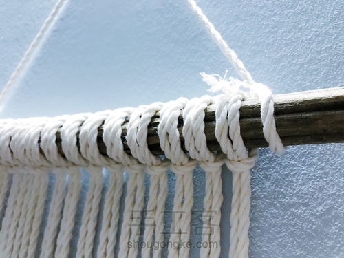 岂止手作/ins风捧花网兜挂毯编织方法 第4步