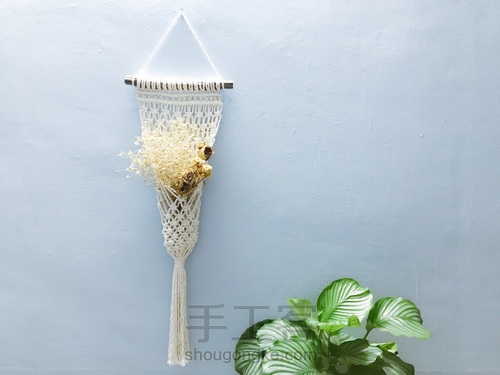 岂止手作/ins风捧花网兜挂毯编织方法 第10步