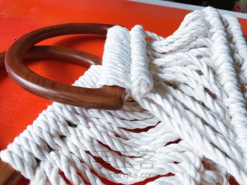 岂止手作/Macrame复古包 第7步