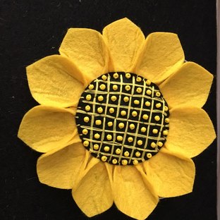 不织布太阳花胸针