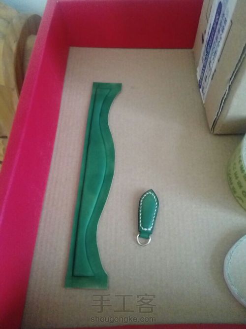 绿色拉链钱包 第1步