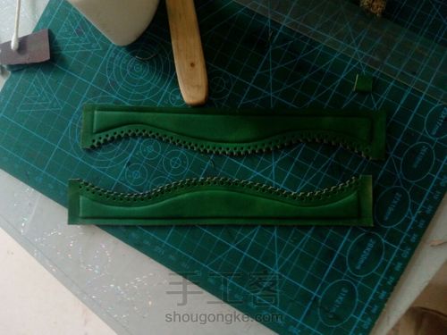 绿色拉链钱包 第2步