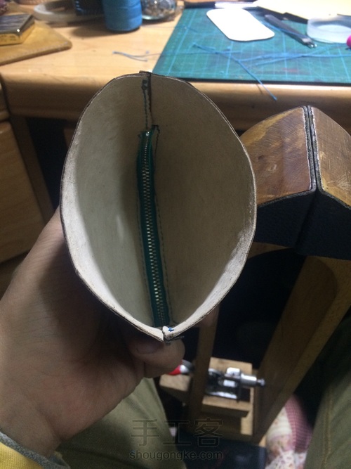 公文包缩小版零钱包制作 第9步