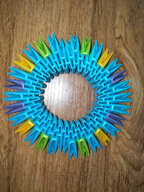 微尘物语之三角插蓝孔雀 第2步