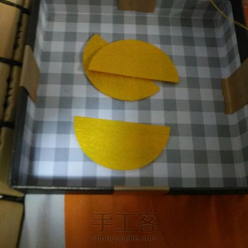 不织布花朵礼盒🎁 第1步