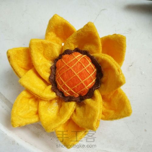 不织布花朵礼盒🎁 第10步