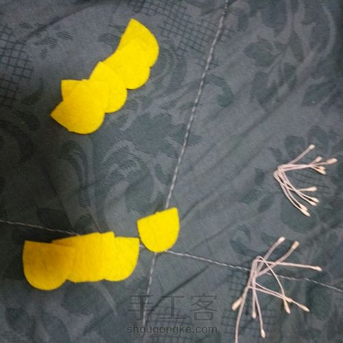 不织布花朵礼盒🎁 第12步