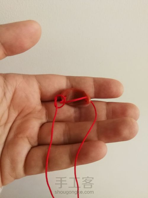 如果手工编的戒指有点大或者有点小或者绳子颜色不漂亮，自己改 第3步