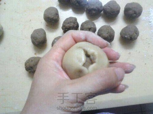 中秋来临~月饼做法，为你的中秋做准备吧~ 第8步