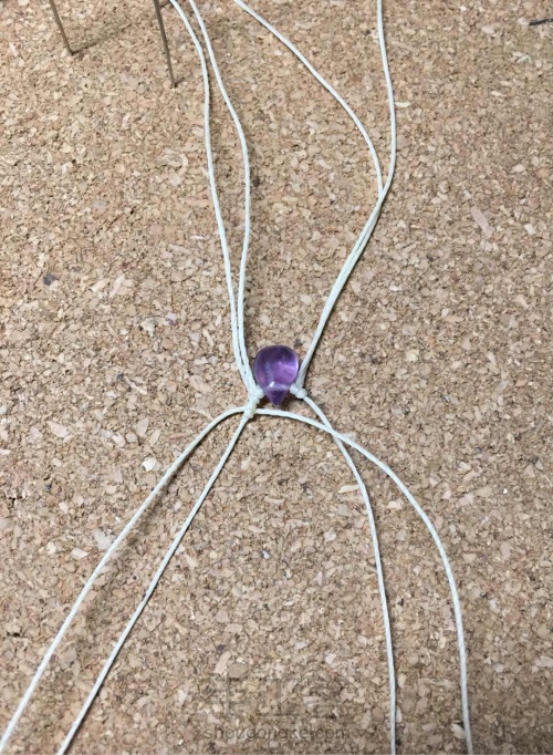 紫水晶编绳耳环 第3步