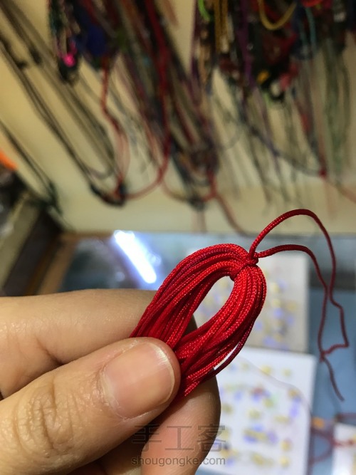 用线头 红绳 做个好看喜庆的愿望树 第3步
