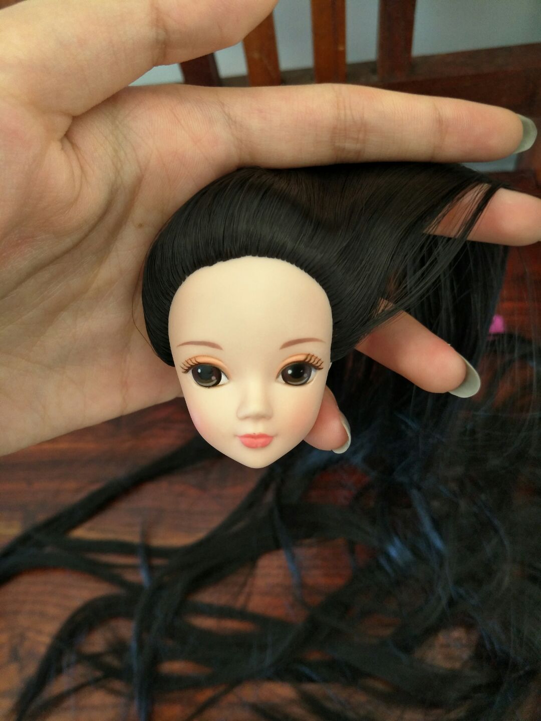 可儿娃娃植发，本教程主要是黑长直。其实可儿植发比较适合古装盘发，感兴趣的宝贝们可以来看看，正在植发中，成品后来补上哈~