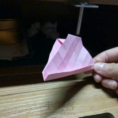 最详细川崎玫瑰折纸教程，折一朵不会凋谢的浪漫 第8步