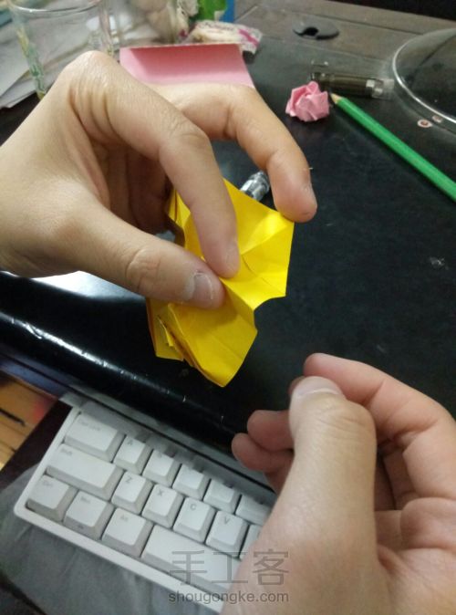 最详细川崎玫瑰折纸教程，折一朵不会凋谢的浪漫 第50步