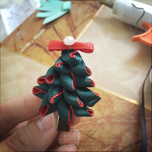 圣诞树发夹 第7步