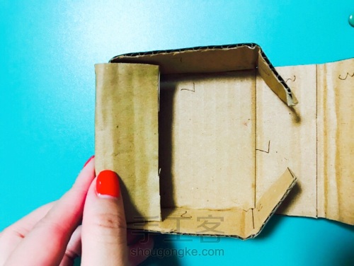 快递纸盒大改造——旋转跳跃的多功能收纳盒！ 第5步