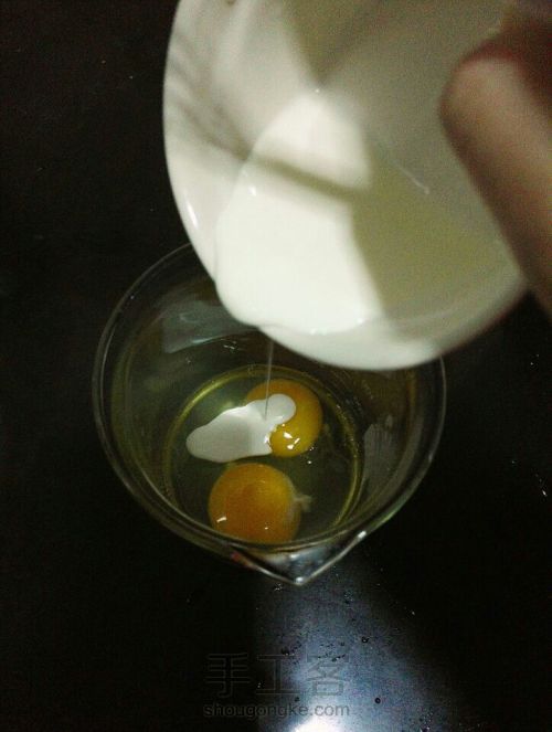 鸡蛋杯 第2步