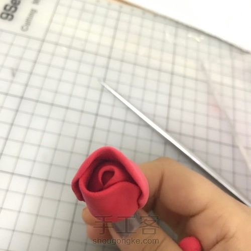 【大可DAKE】入门粘土教程 情人节玫瑰 第4步