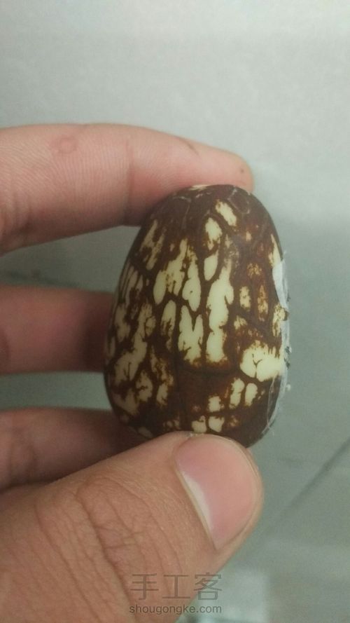 象牙果嵌科檀粉刻字 第2步