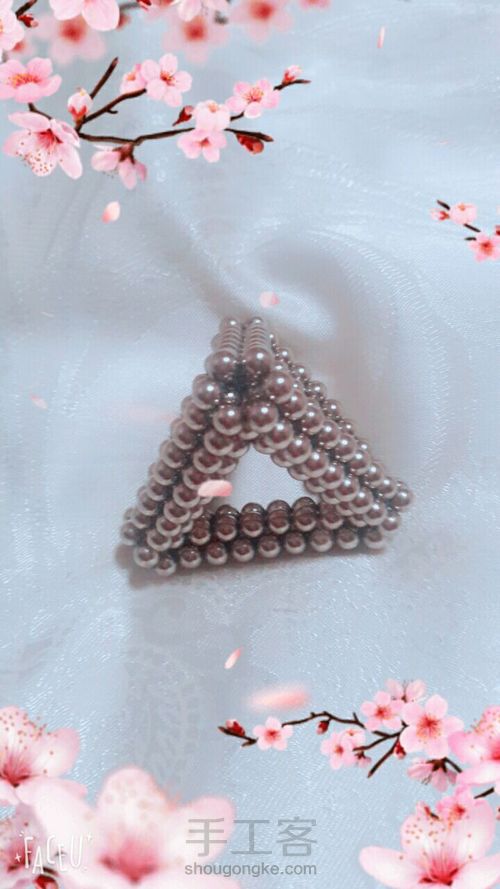巴克球做的骨感三角形框架 第1步