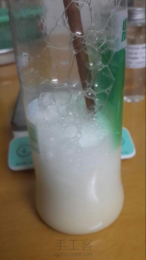 橄榄洗发水 第7步