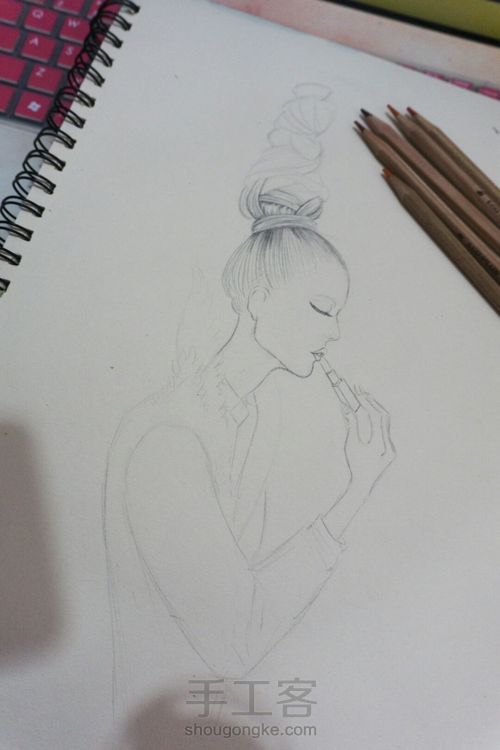 彩铅插画，毛茸茸的豹纹， 第1步