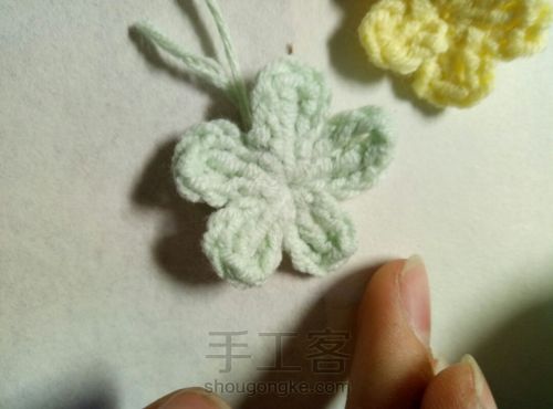 做一朵小花花送给你 \(@ ̄∇ ̄@) 第14步