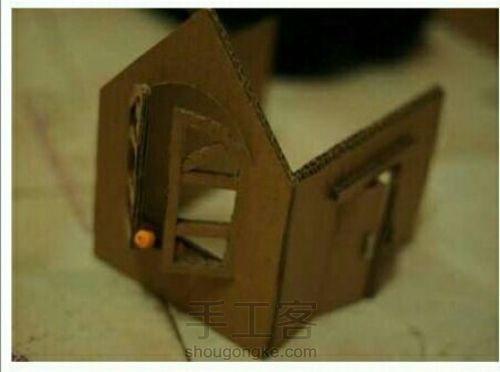 【转载】纸箱改造的小房子 第2步