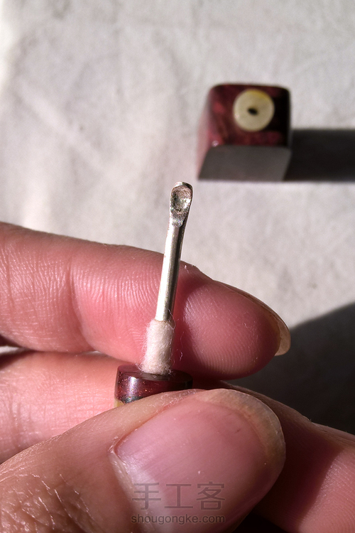 紫檀嵌蜜蜡鼻烟壶。 第43步