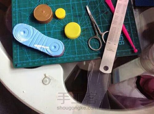 迷你小鞋子 第3步