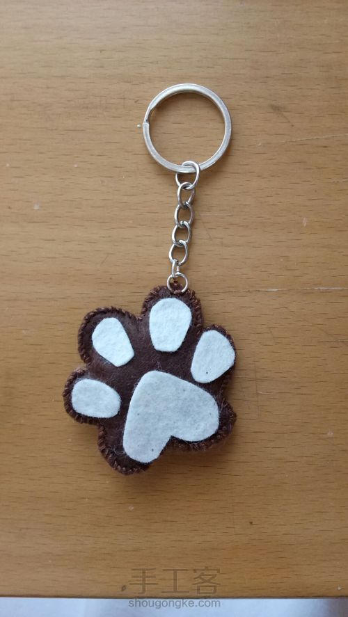 萌萌哒不织布猫爪♡ 第1步