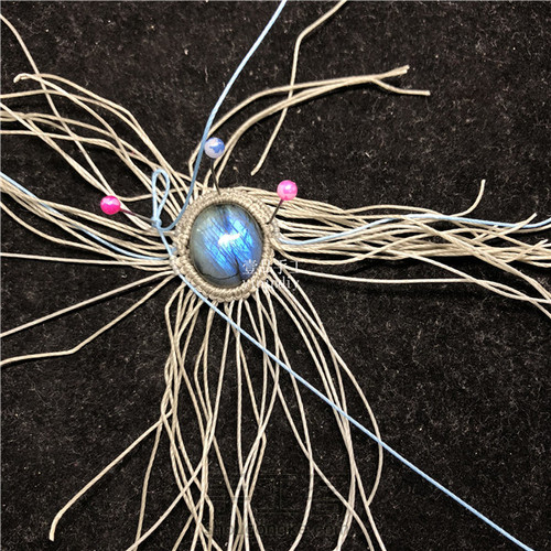 仿一款外网包石头手链 第6步