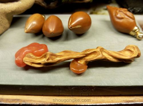 木与石结合的小笔架 第14步