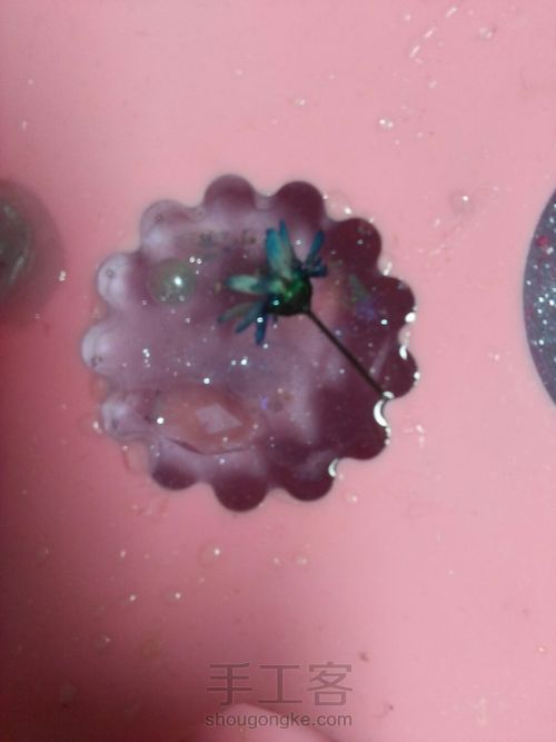 (较详细)巨美还简单的小清新滴胶项链😊 第15步