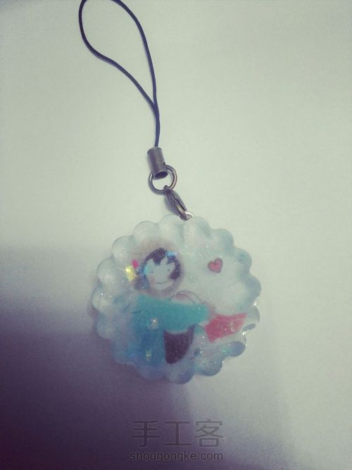 (较详细)美美还简单的滴胶小饰品😊 第1步